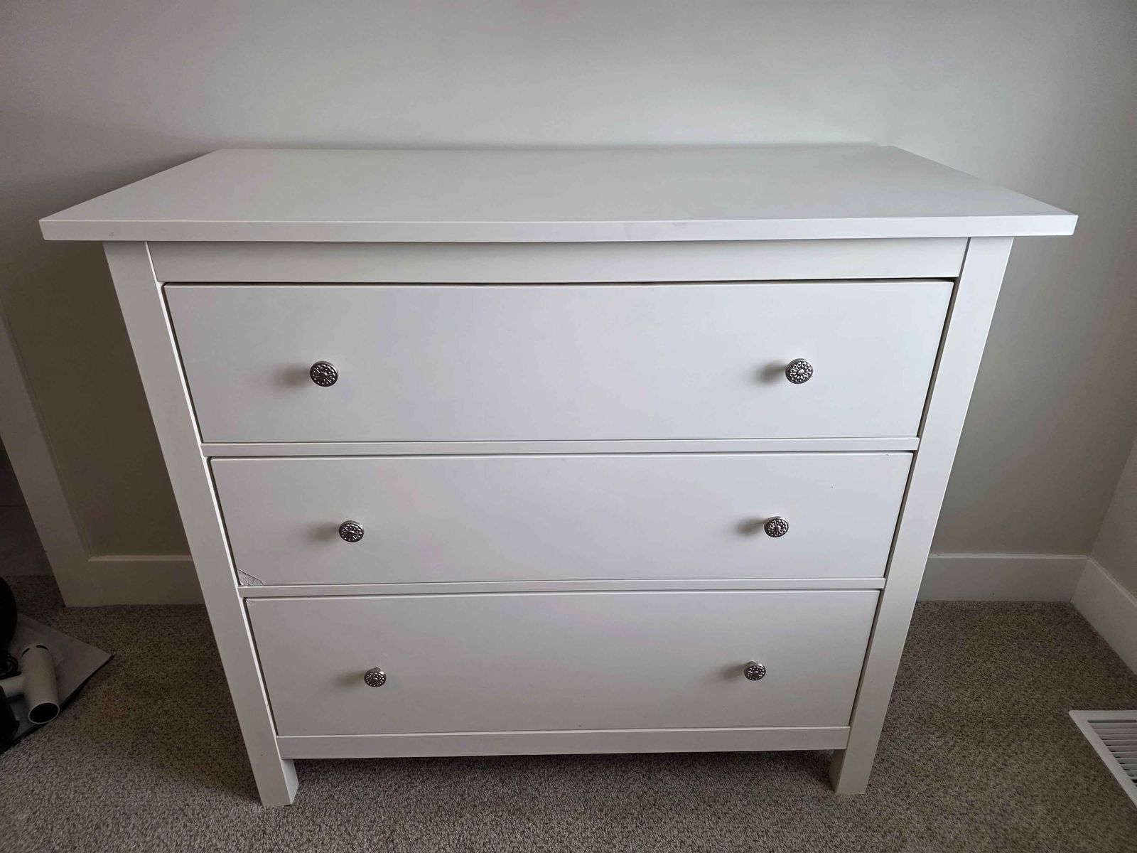 IKEA HEMNES 3-Drawer Dressers – White