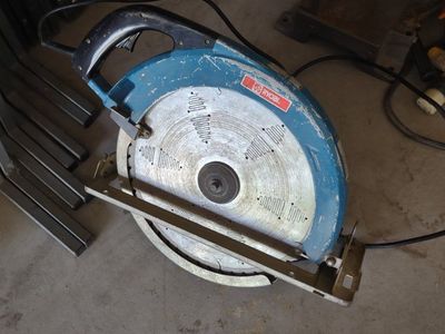 Beam saw