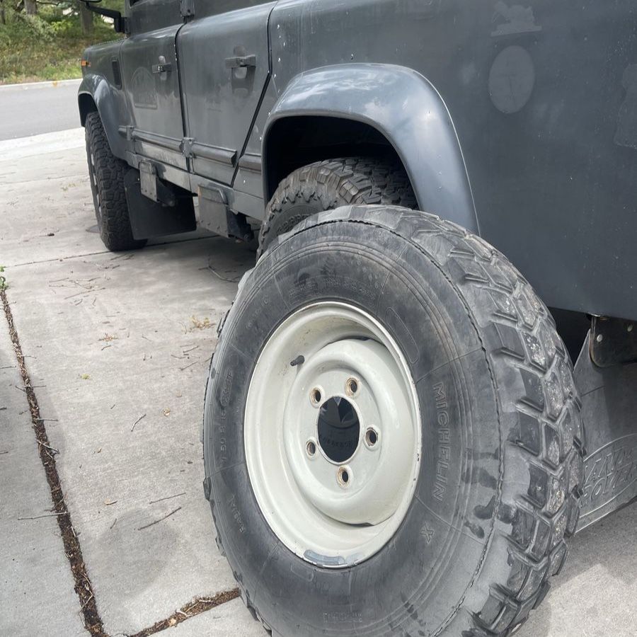 Land Rover Defender wheels
