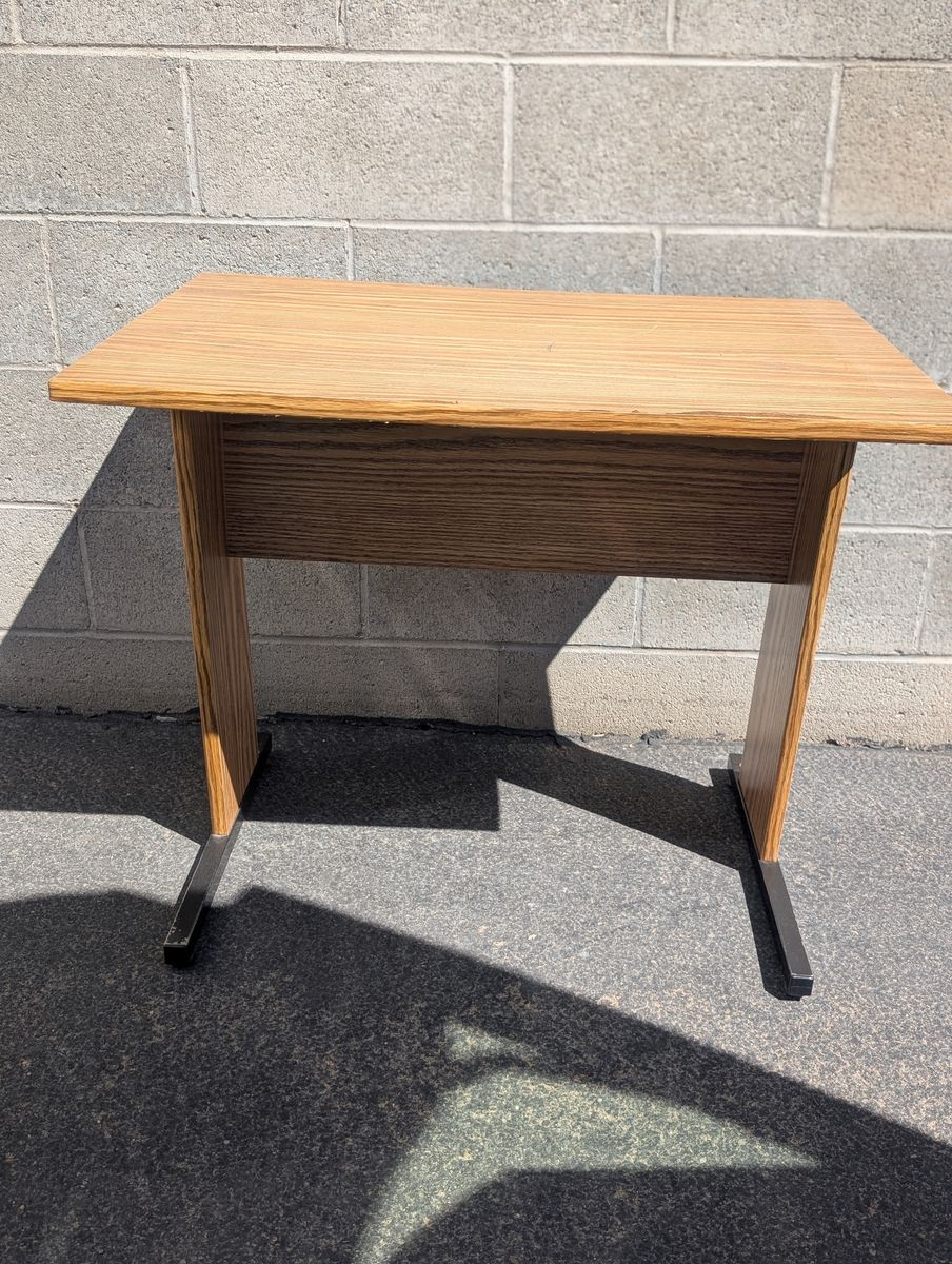 desk