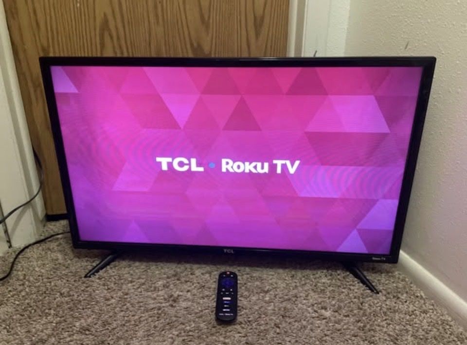 Roku smart tv “32”