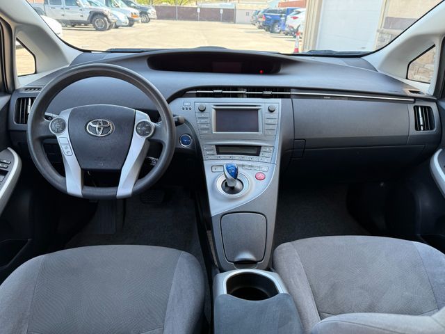 Main image 11
