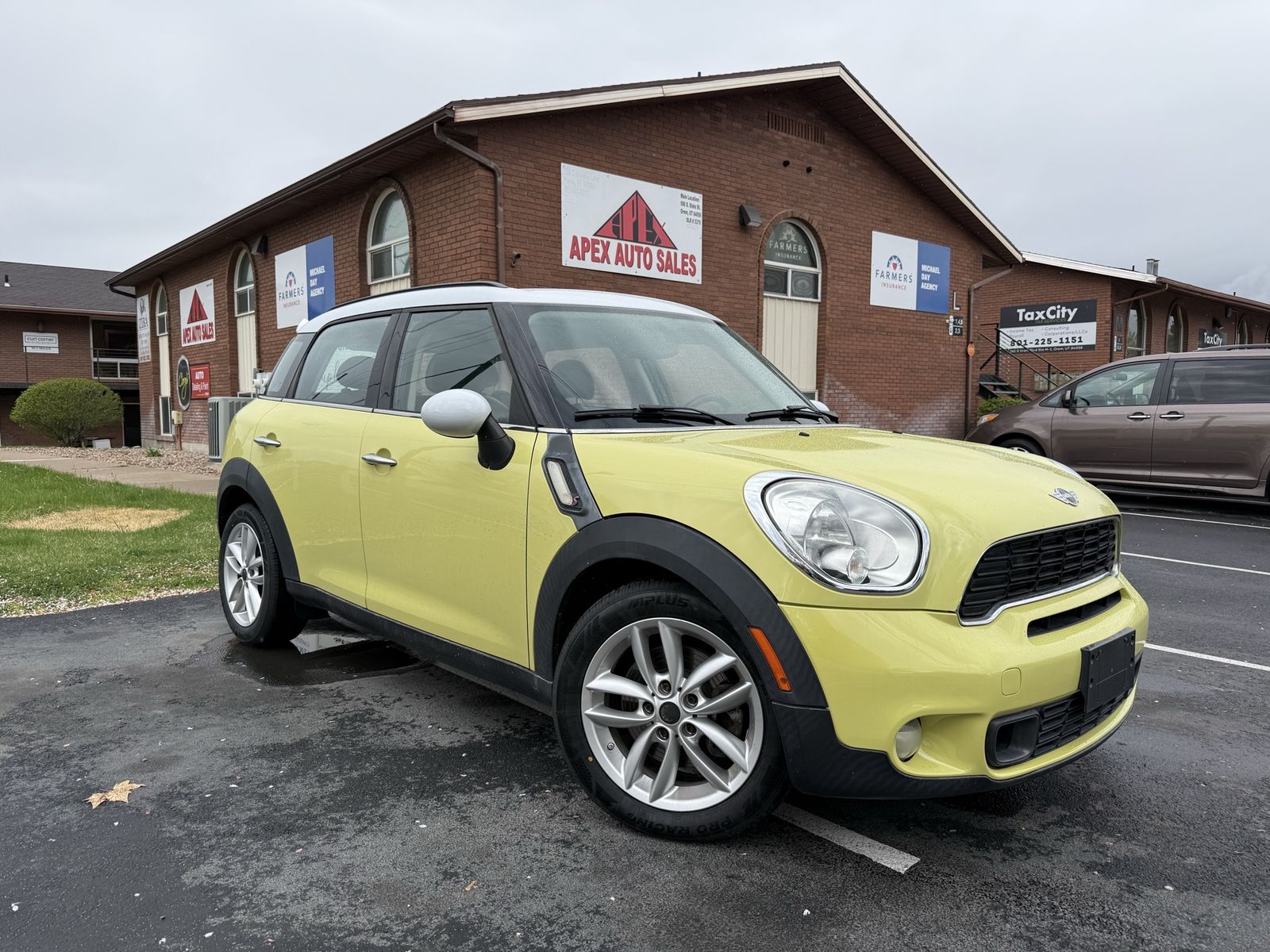 2011 Mini Cooper Countryman 
