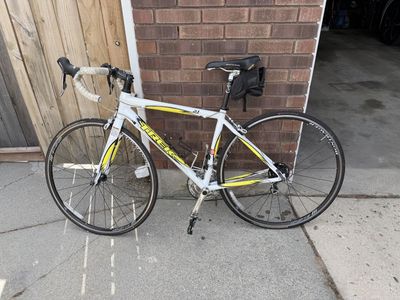 Trusty Trek Road Bike: 50cm