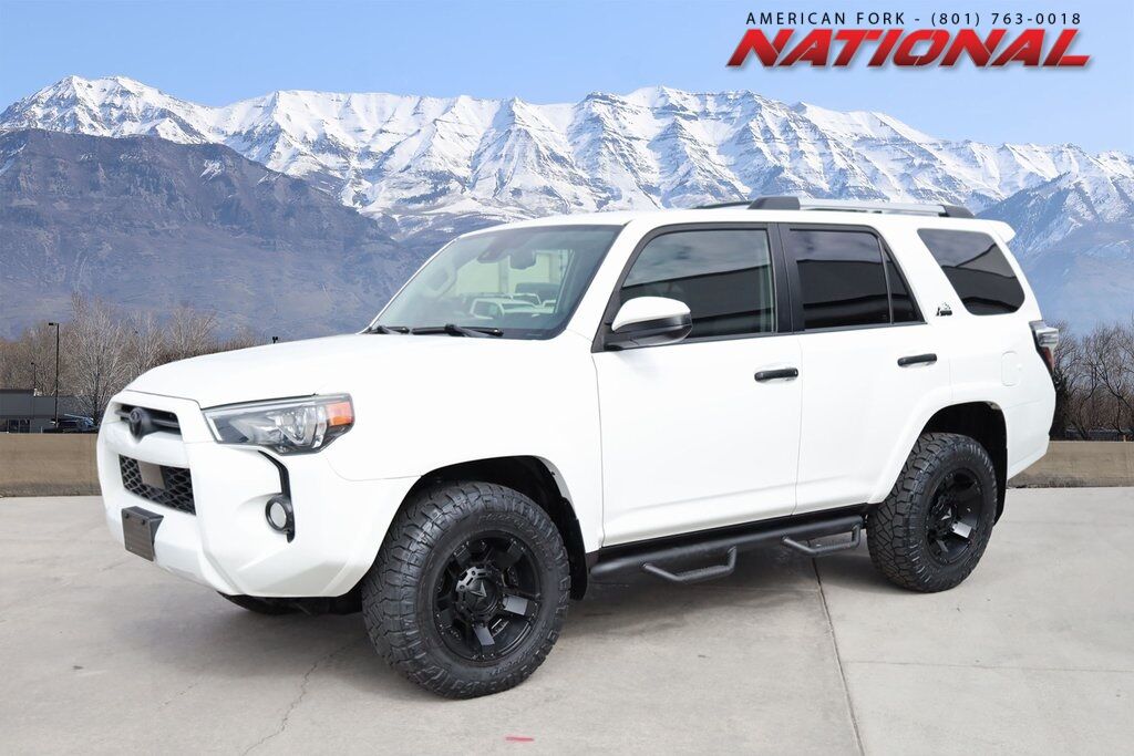 2020 Toyota 4Runner SR5