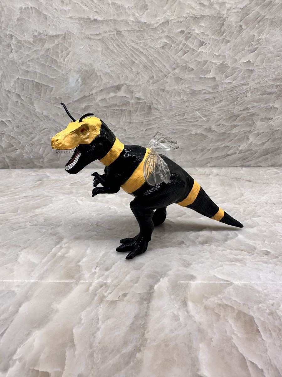 Bumblebee Dinosaur Action Figure Toy Novelty T-Rex Insect Hybrid