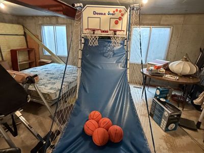 Lifetime Double Shot Electronic Basketball Arcade Game $100 cash/venmo in Provo