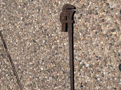 Walworth Stillson 36" Pipe Wrench