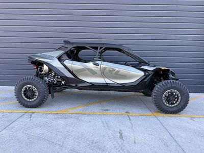 2026 Can-Am® Maverick R MAX X rc With Smart-Shox