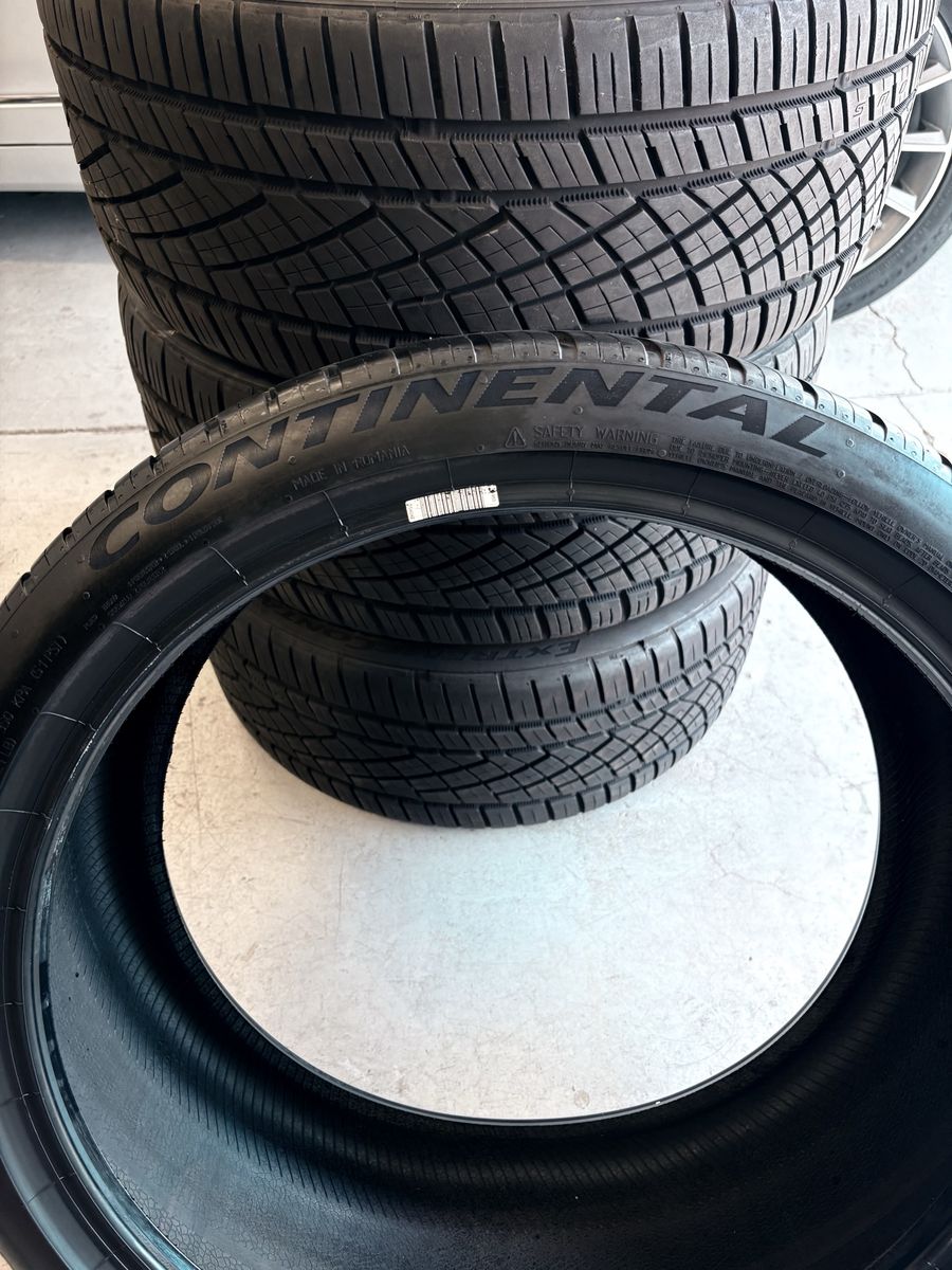 Continental Extreme Contact (Set of 4)