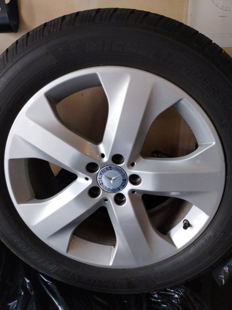 MichelinDefenderLTX MS 255/50R19 and Mercedes Rims