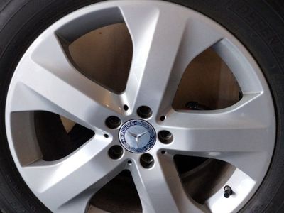 MichelinDefenderLTX MS 255/50R19 and Mercedes Rims