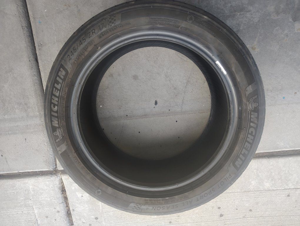 Set of 4 Michelin Pilot Sport All Season 4 Tires - 245/45ZR17
