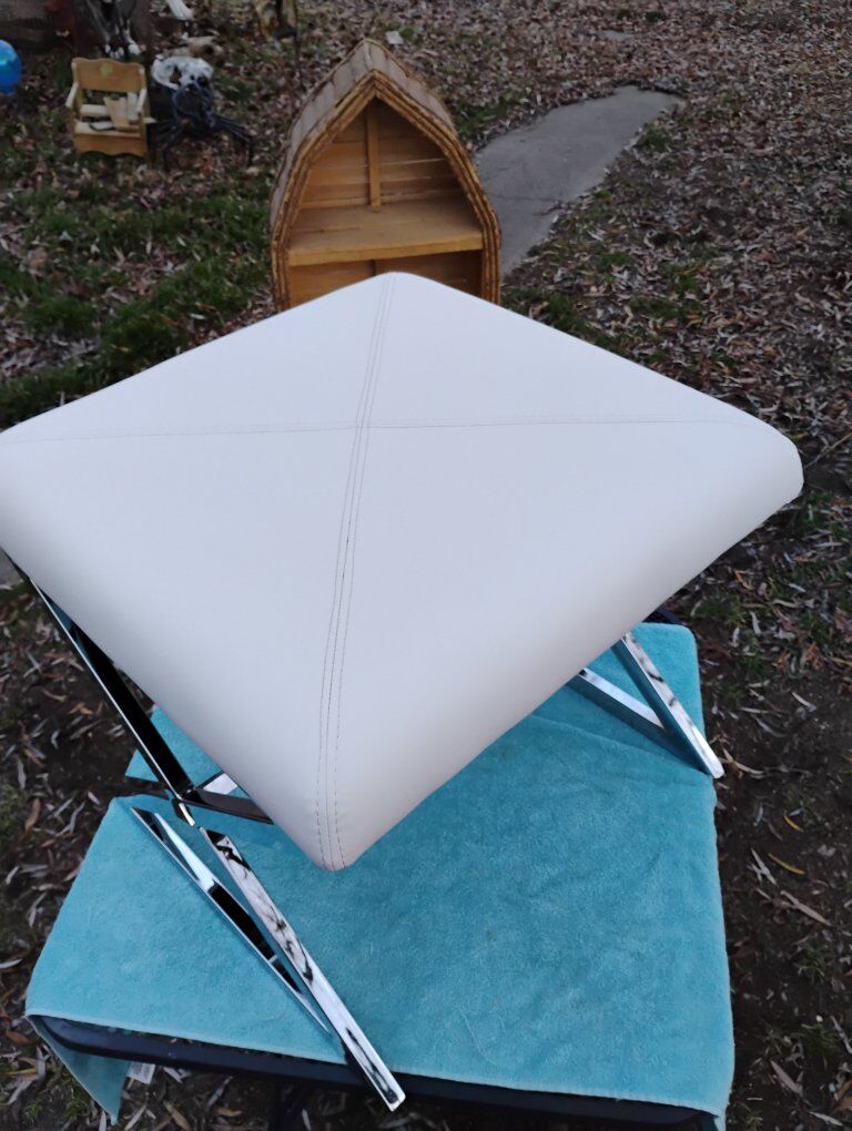 Coaster Fine Furniture New, Rita X-Cross Ottoman