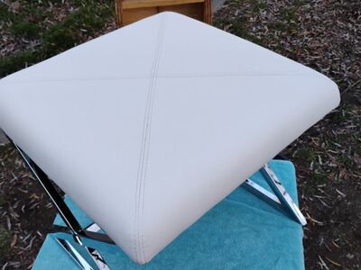 Coaster Fine Furniture New, Rita X-Cross Ottoman