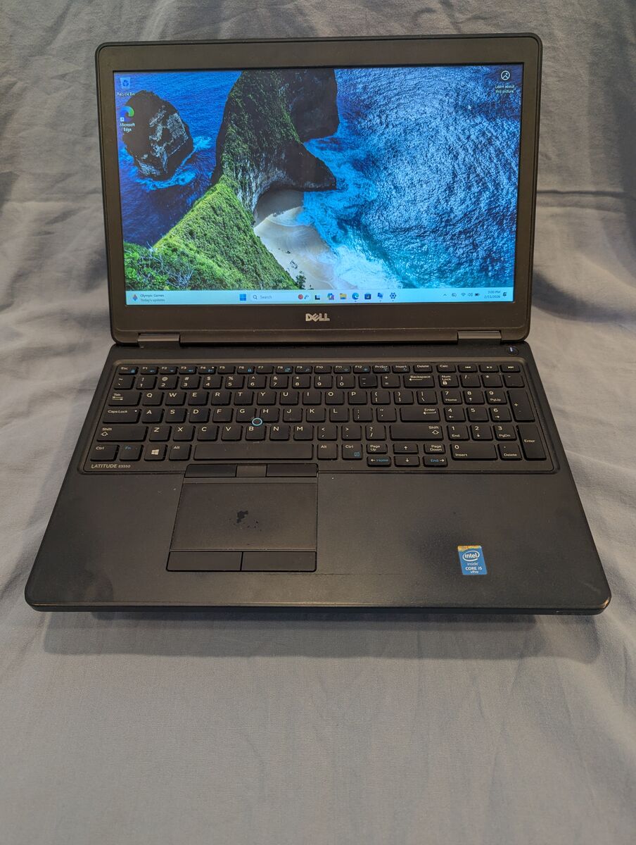Dell latitude E5550 15.6" i5-5300U 2.3ghz 8GB RAM 256GB SSD WIN 11 PRO