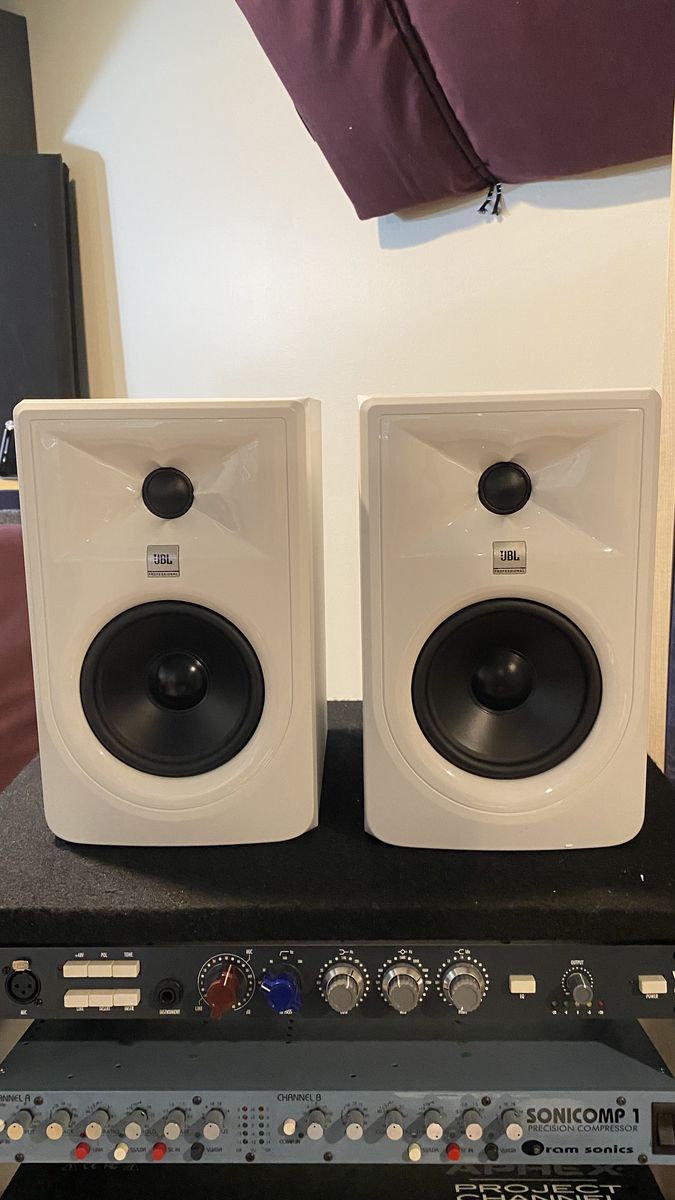 Pair of JBL 305P Series 3 MK 2