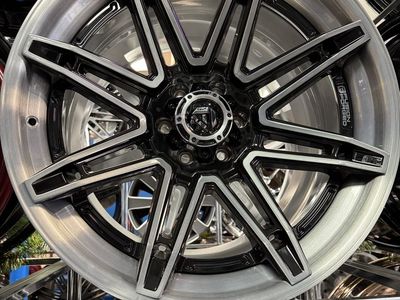 Brand new set of 4 wheels Fuel Gloss Black Brushed Dark Tint Wheel - 22x10, lug pattern 6x135 18mm Offset