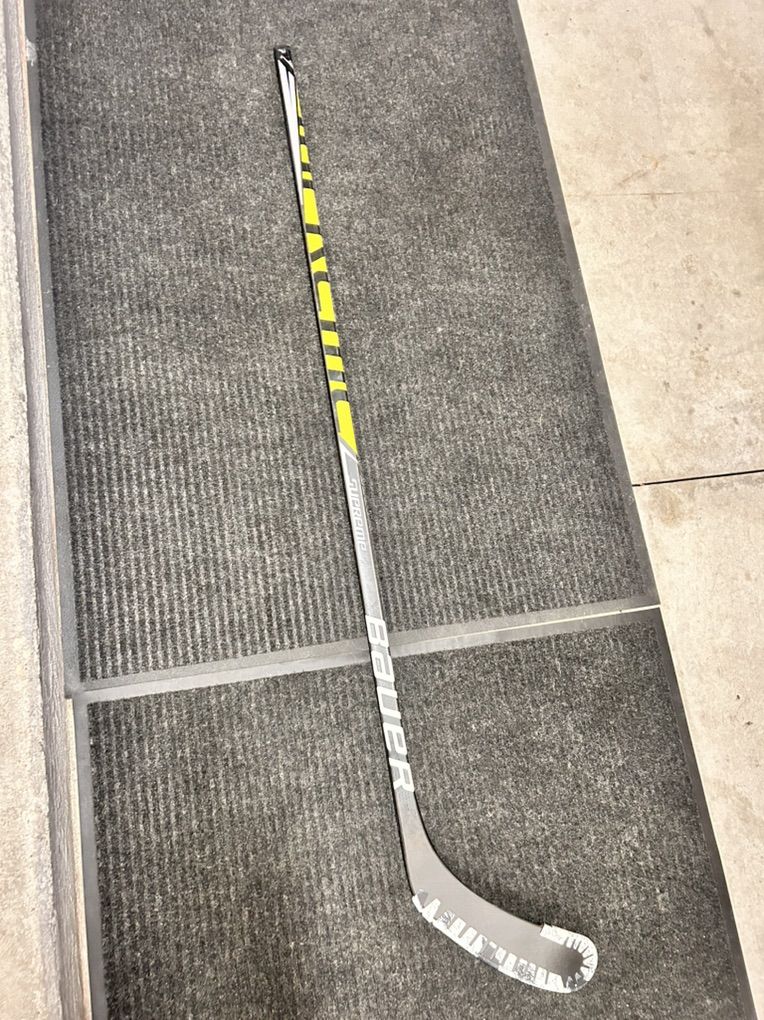 Bauer Hockey Stick 65 Inch