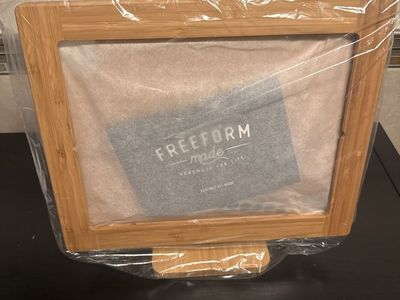FREEFORM Made Bamboo Adjustable Recipe Book Stand/Tablet Holder - New in Packaging