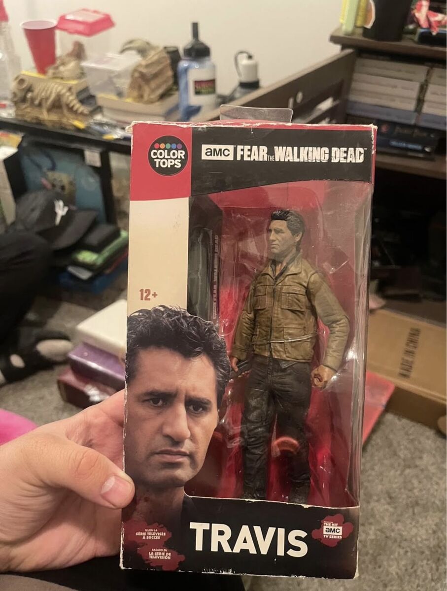 Fear the walking dead figures
