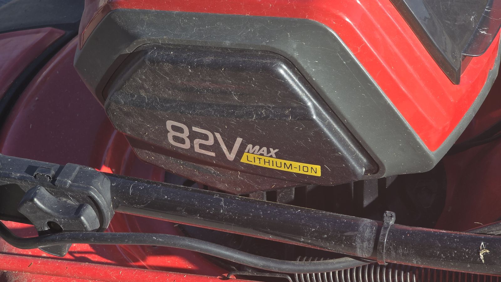 Electric Lawncare tools - Snapper XD 82v Lawnmower, trimmer, blower, edger, snow shovel