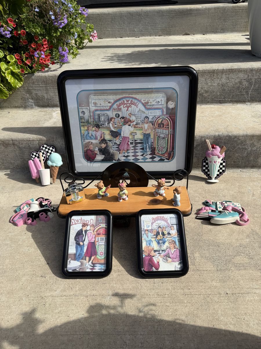 Vintage 1950s Rock 'n' Roll / Soda Shop Décor Collection – Complete Display Set