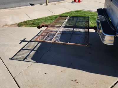 2 inch hitch mounted carrier
