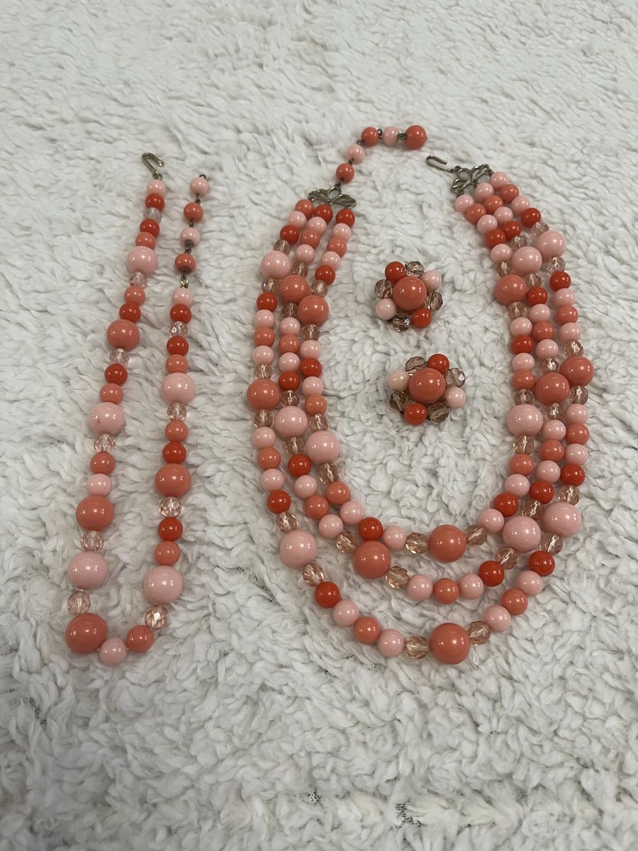 Coral and Pinks 1950's 'Richelieu' Necklace, Choker, and Earring Set -Vintage