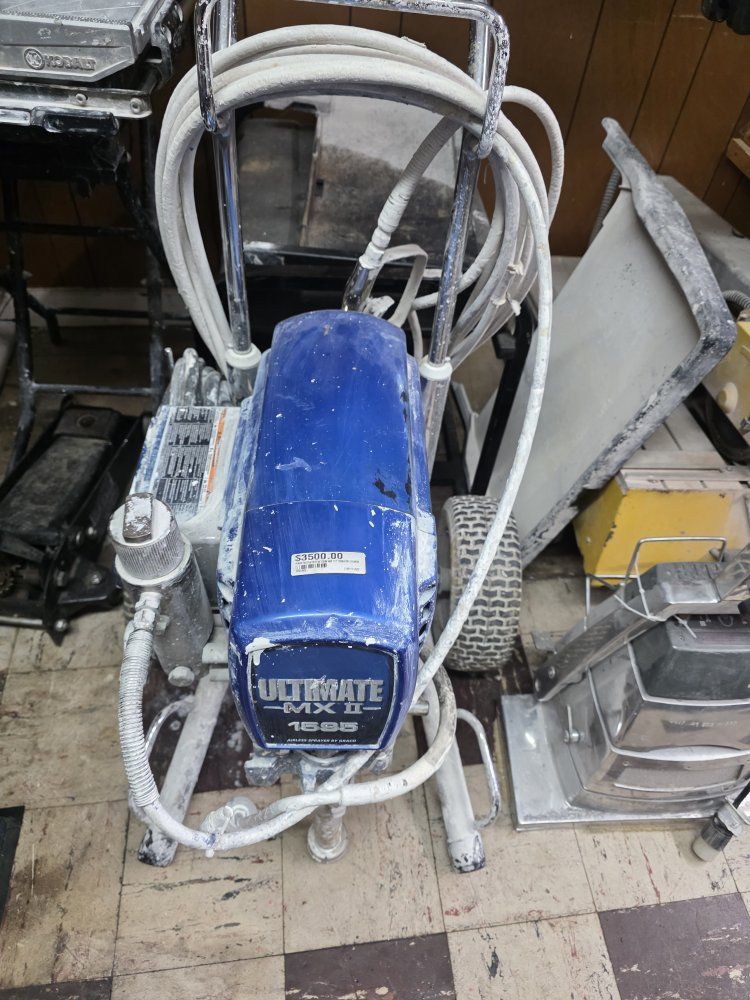 Graco Ultimate MX II 1595 Paint Sprayer