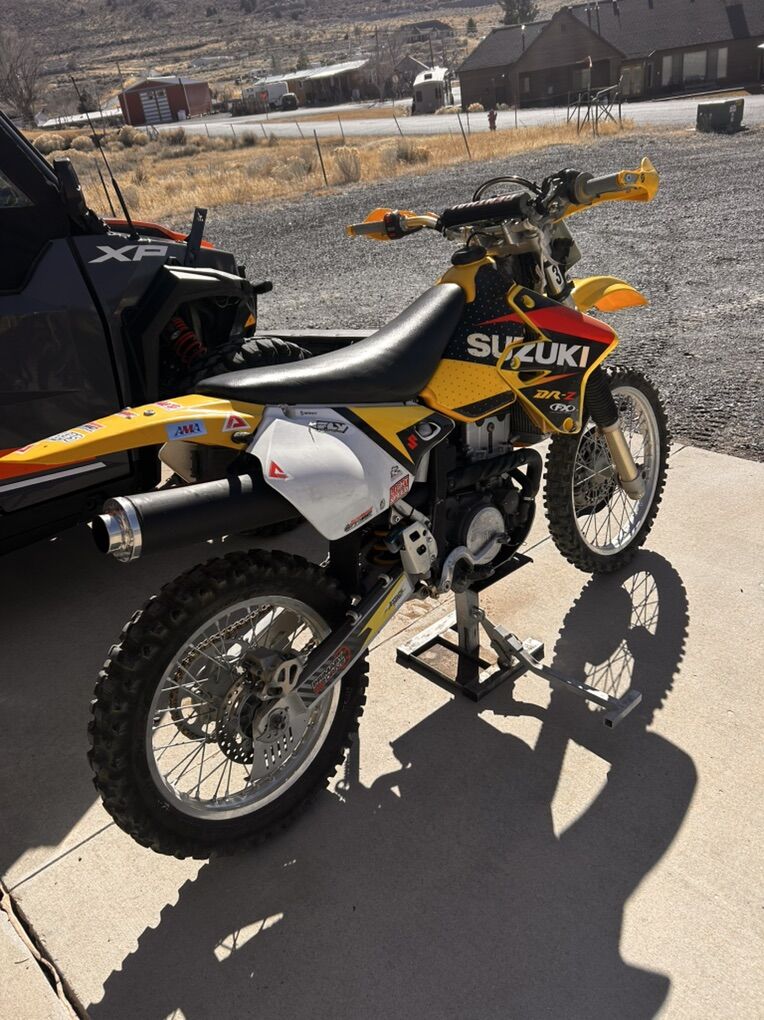 2000 Suzuki DRZ400E