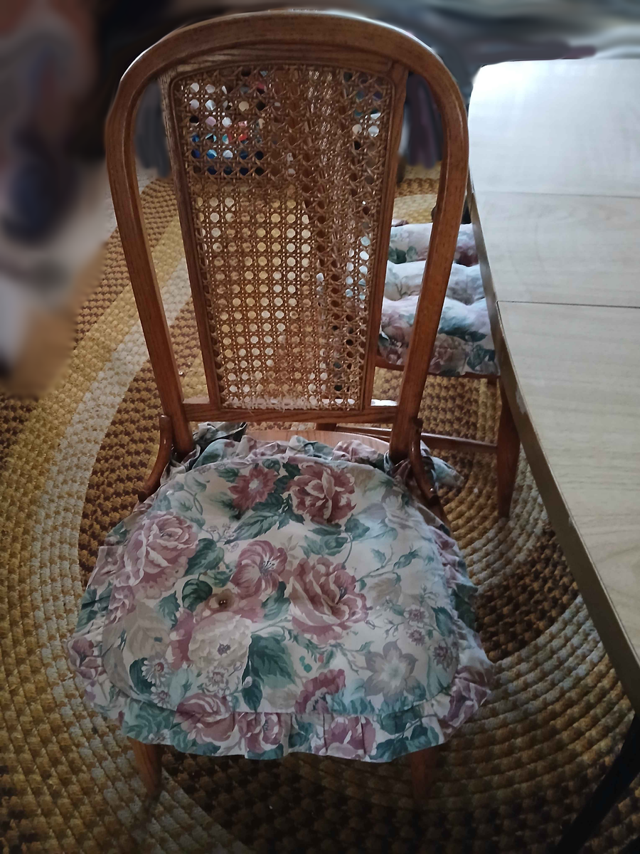 Main image 4