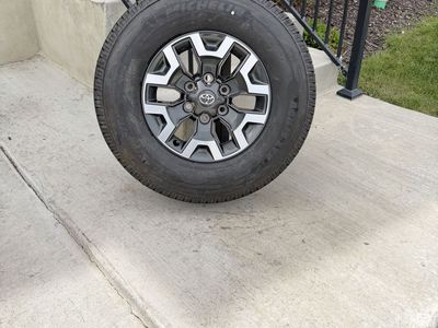 Toyota Tacoma Rims and Tires 245/75R16 Michelin