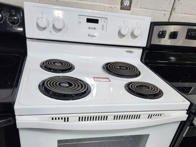 Whirlpool White 30-Inch Freestanding Electric Range with Coil Cooktop and Oven