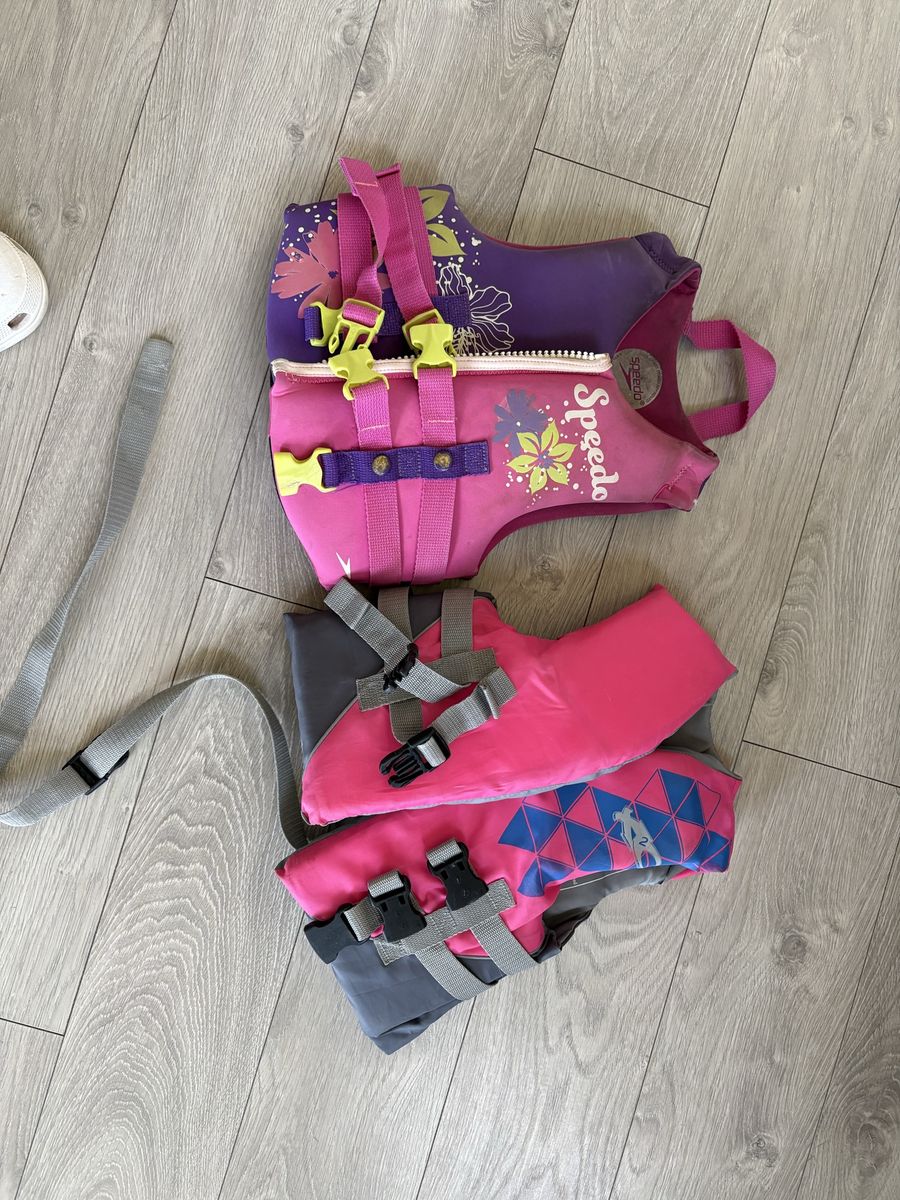 Child life jacket