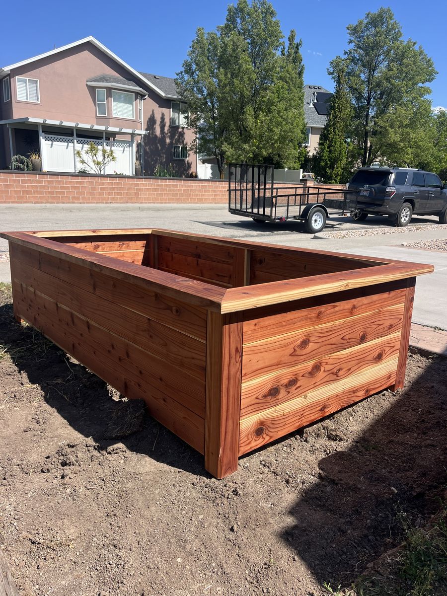Garden Boxes / Raised Garden / Planter Boxes
