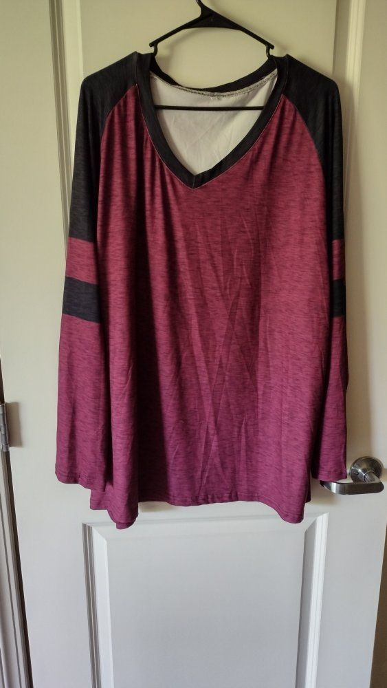 Plus Size Women's 5XL Maroon V-Neck Long Sleeve Top with Dark Gray Raglan Sleeves