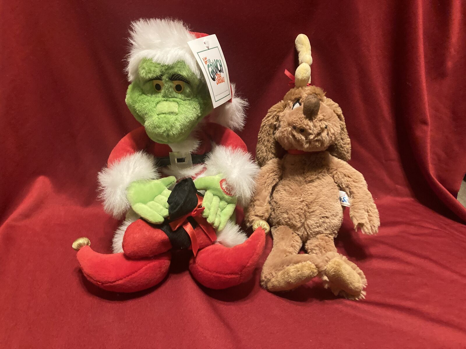 The Grinch Animated Singing Plush & Dog Max Like New With Tag