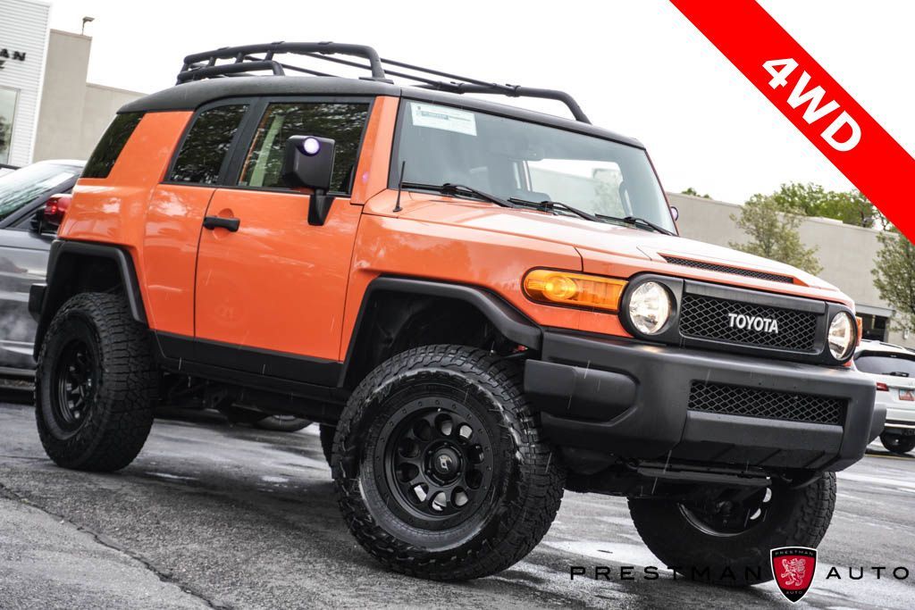 2013 Toyota FJ Cruiser Base