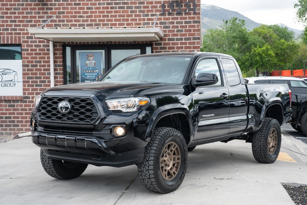 2022 Toyota Tacoma SR5