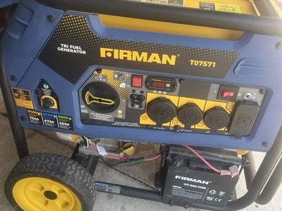Firman T07571 Tri-Fuel Portable Generator (Gas / LP / Natural Gas)