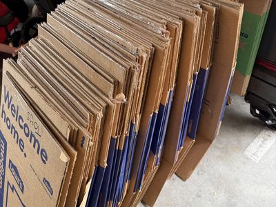 FREE MOVING BOXES