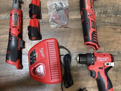 milwaukee 3/8 fuel ratchet wrench, multi tool, drill driver