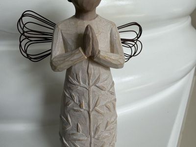 Willow Tree Angel Figurine