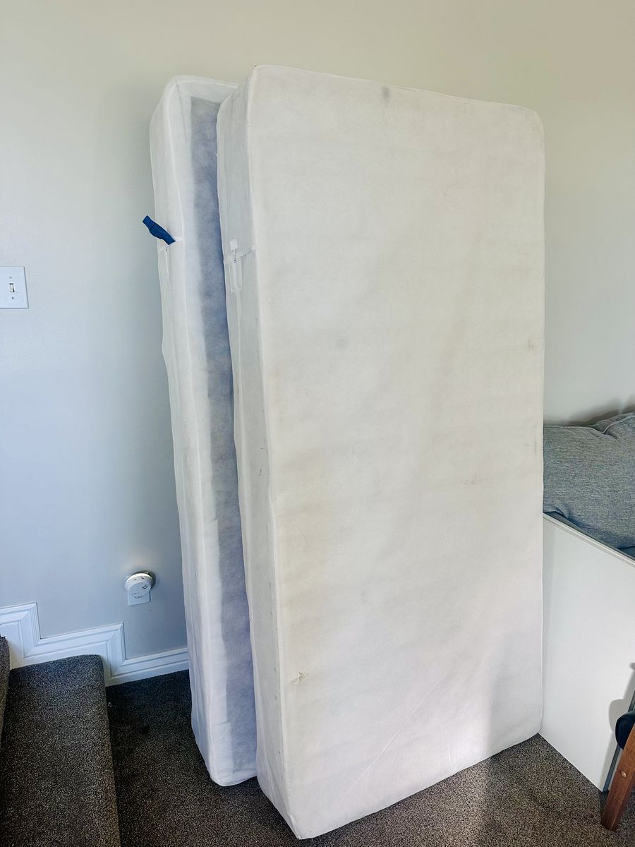 Twin Xl Box Spring (2)