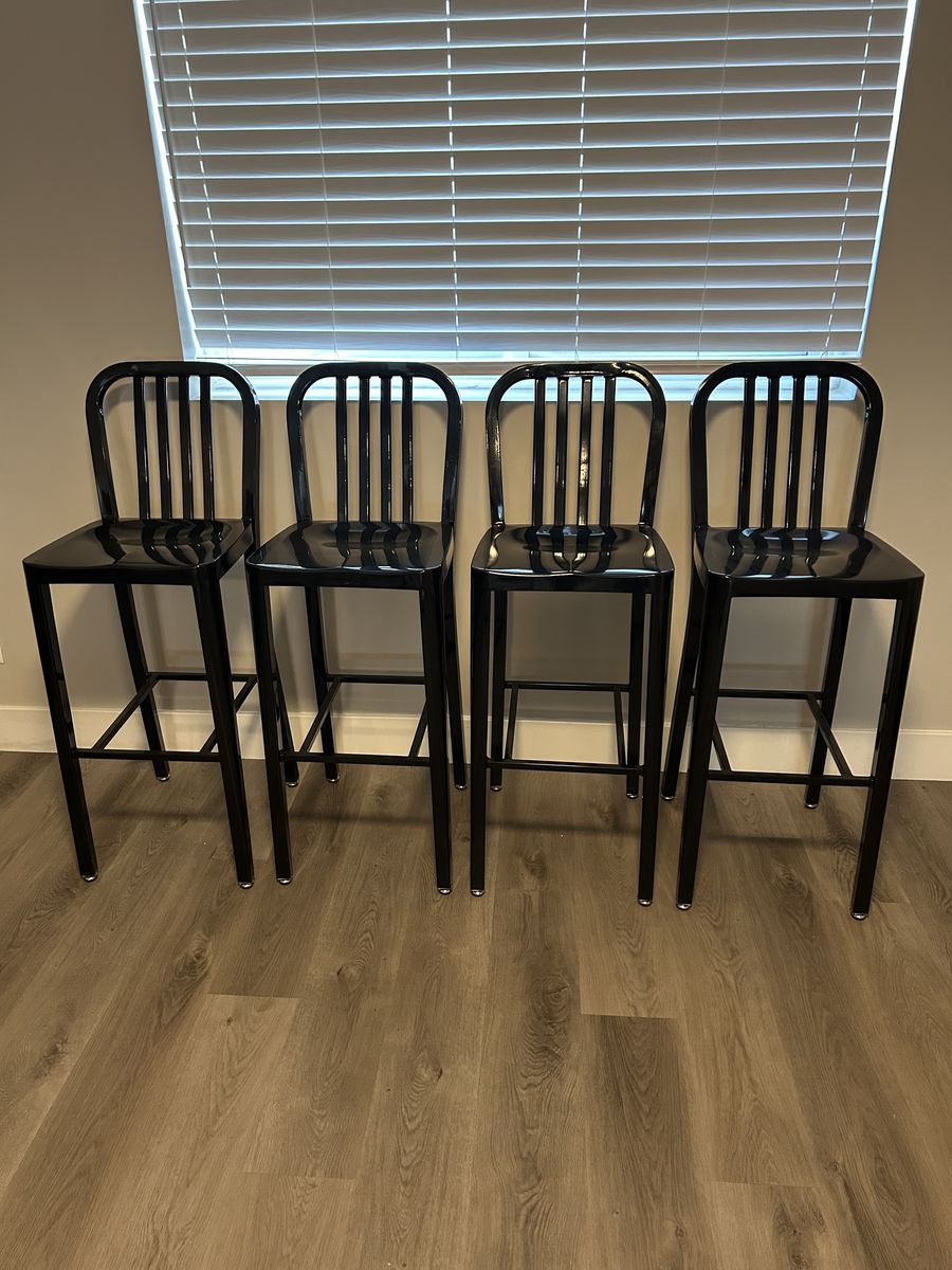 $150 OBO Brand New 4 x Black Aluminum bar stools