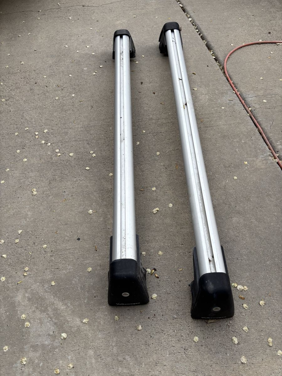 VW 2 Piece Lockable Roof Rack Cross Bars