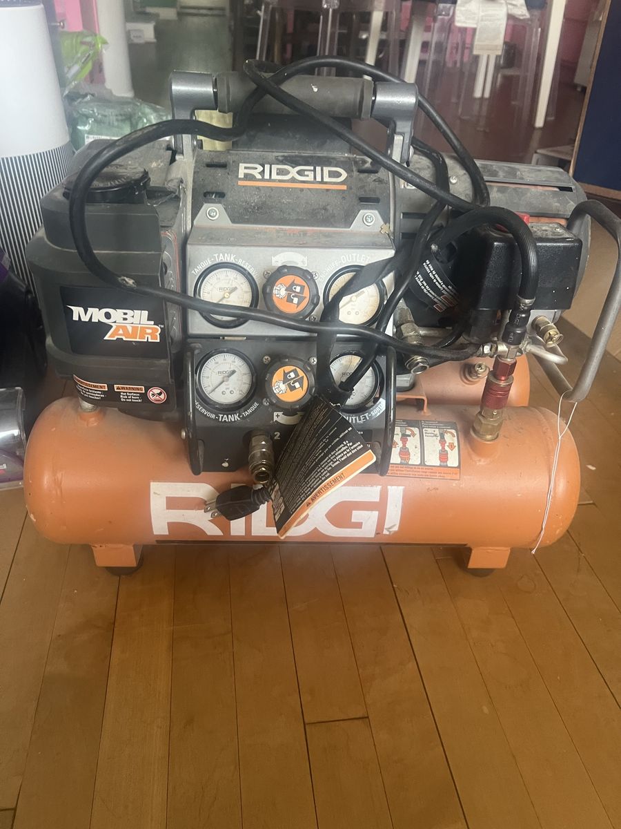 Ridgi  Air Compressor