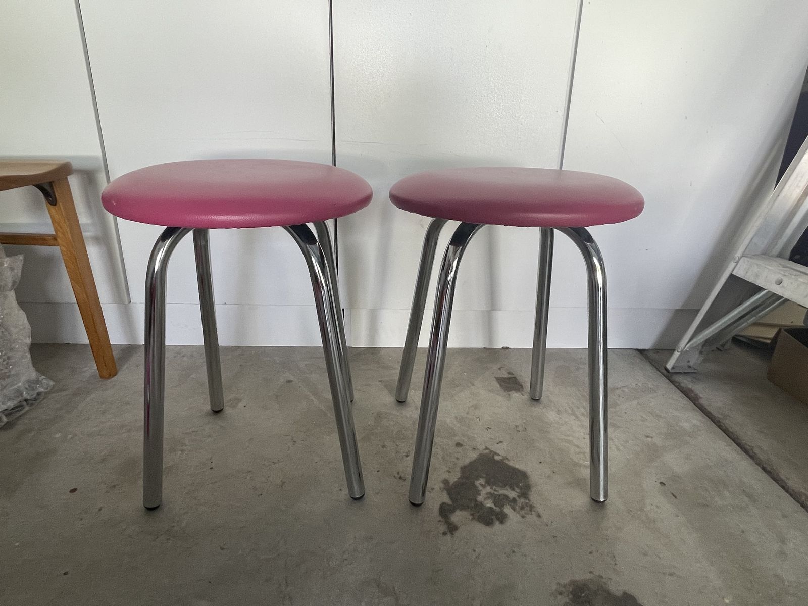 Pink padded stools
