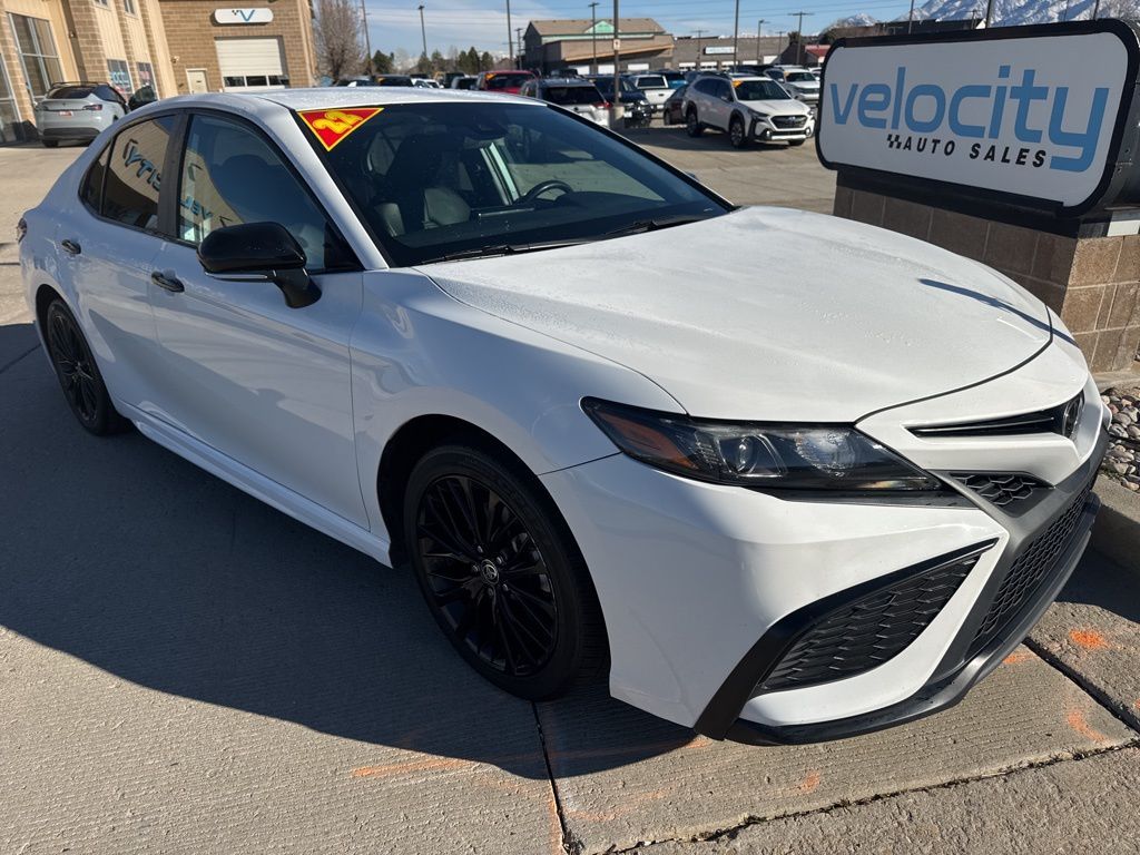 2022 Toyota Camry SE Nightshade